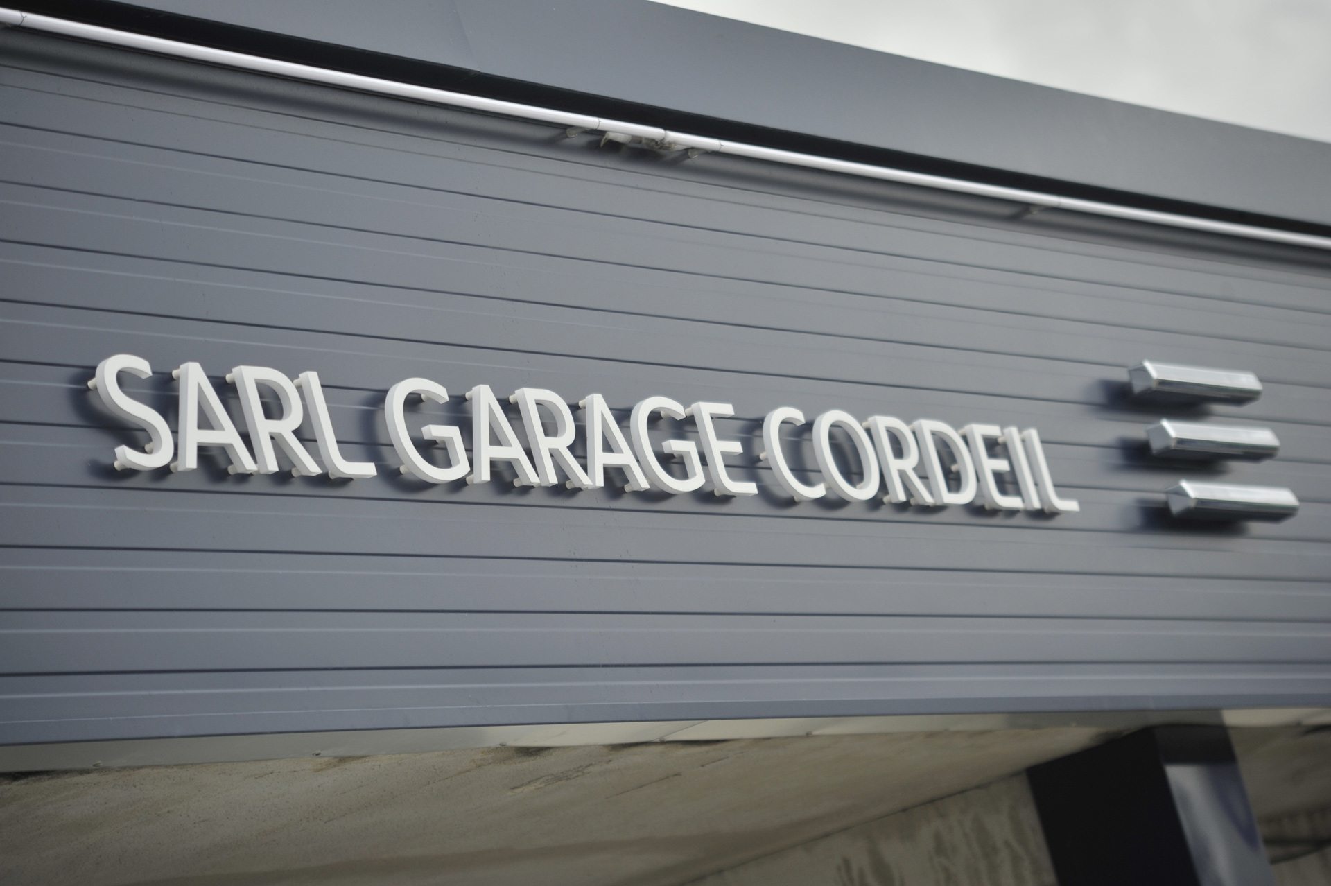 garage-cordeil-enseigne